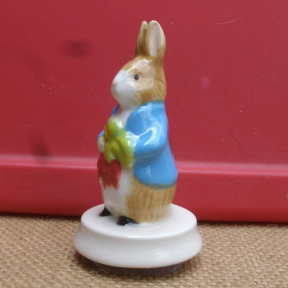 Peter Rabbit & Radishes Porcelain Topper Figurine - Picture 2 of 15